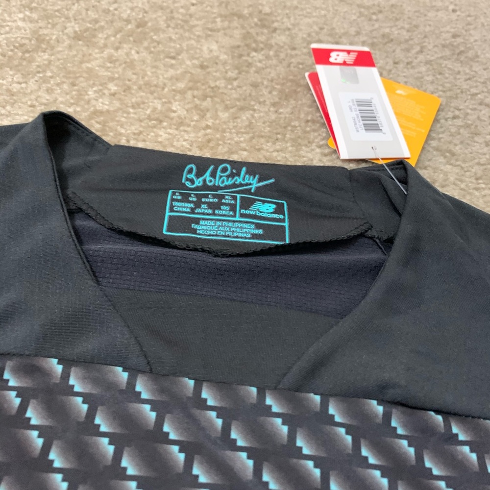 Liverpool Third Away 19/20 Jersey M. SALAH #11 - Picture 8 of 10